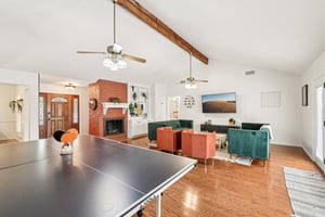 Sterlinghill Dr-S1809-1-012.jpg