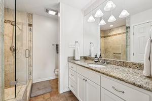 Sterlinghill Dr-S1809-1-029.jpg