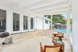 Sterlinghill Dr-S1809-1-051.jpg