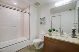 Tennessee Ave -026