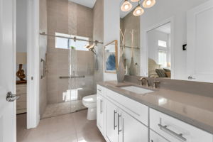 Pool Bath - Guest Bath