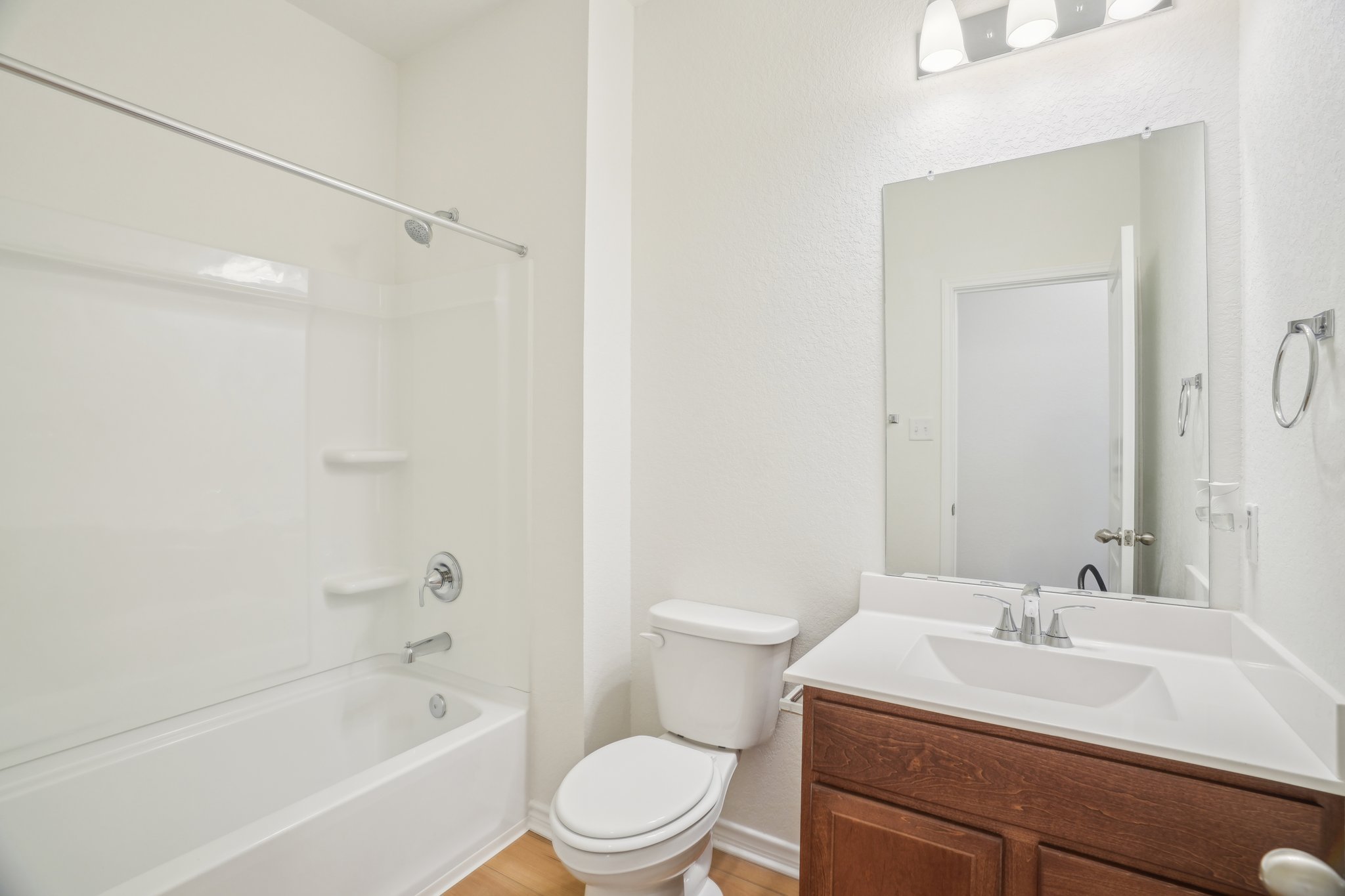 Lemonmint Pkwy-2504-017.jpg