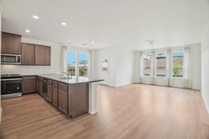 Lemonmint Pkwy-2504-008.jpg
