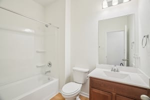 Lemonmint Pkwy-2504-017.jpg