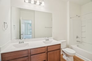 Lemonmint Pkwy-2504-026.jpg