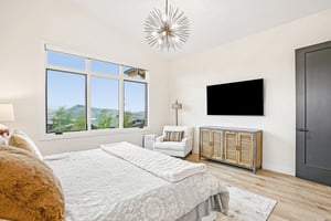White Tail Ct-S1405-027.jpg