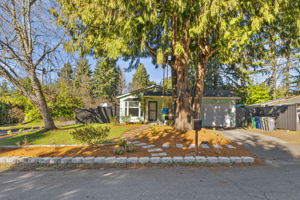 11507 SE Yamhill St, Portland, OR 97216, USA Photo 1