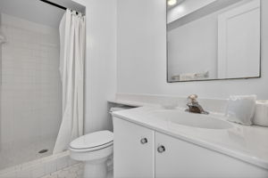 Guest Bathroom 2