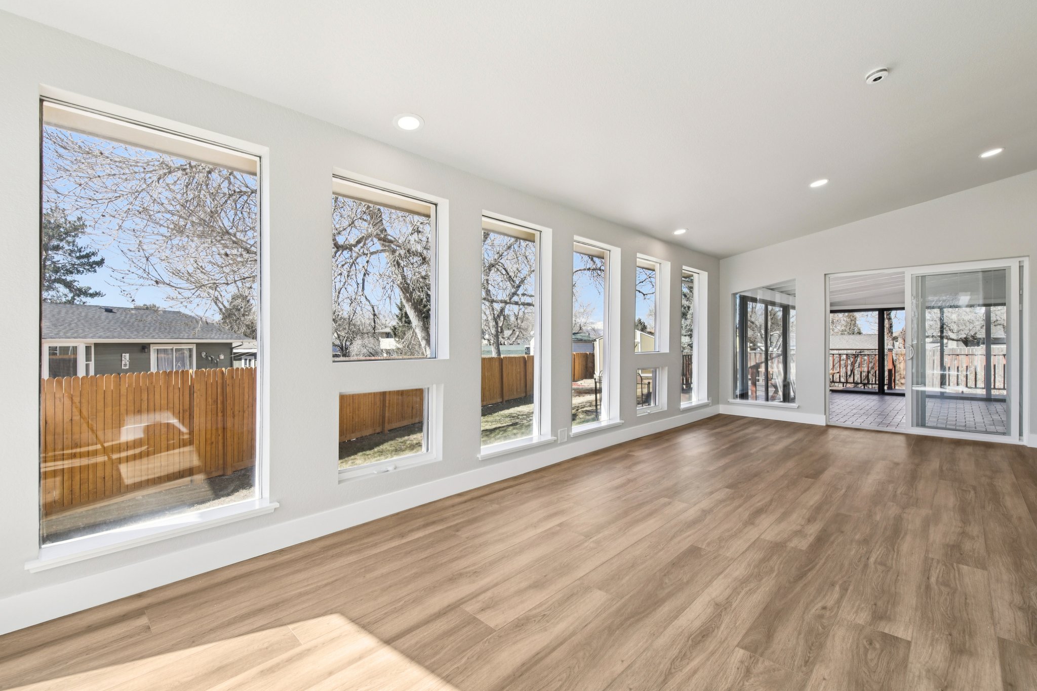 Goldenrod Cir-S1003-015.jpg