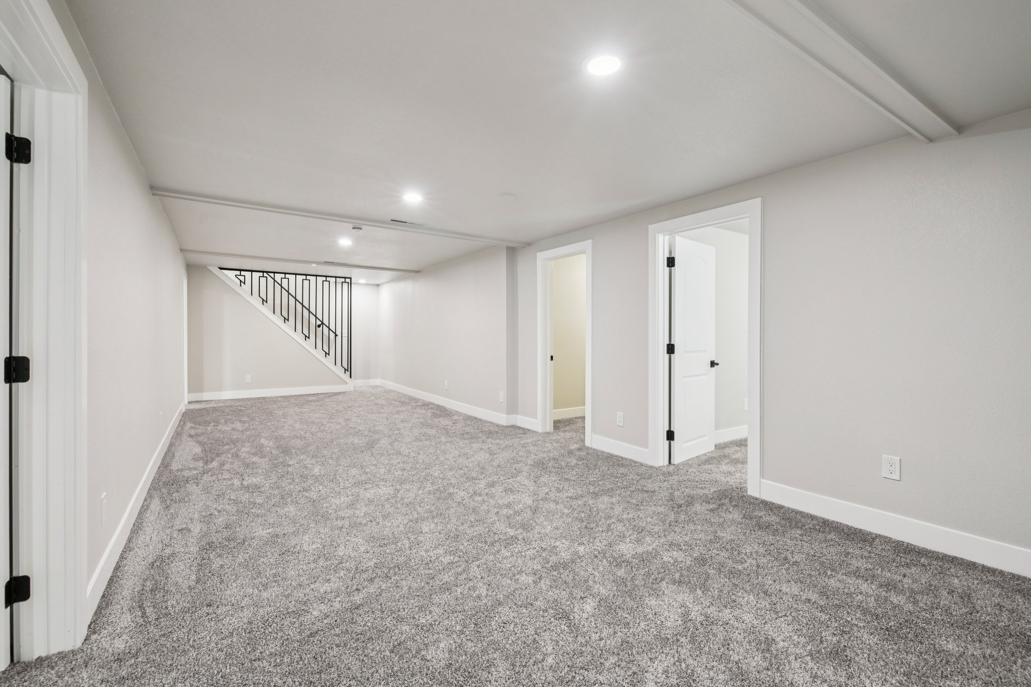 Goldenrod Cir-S1003-034.jpg