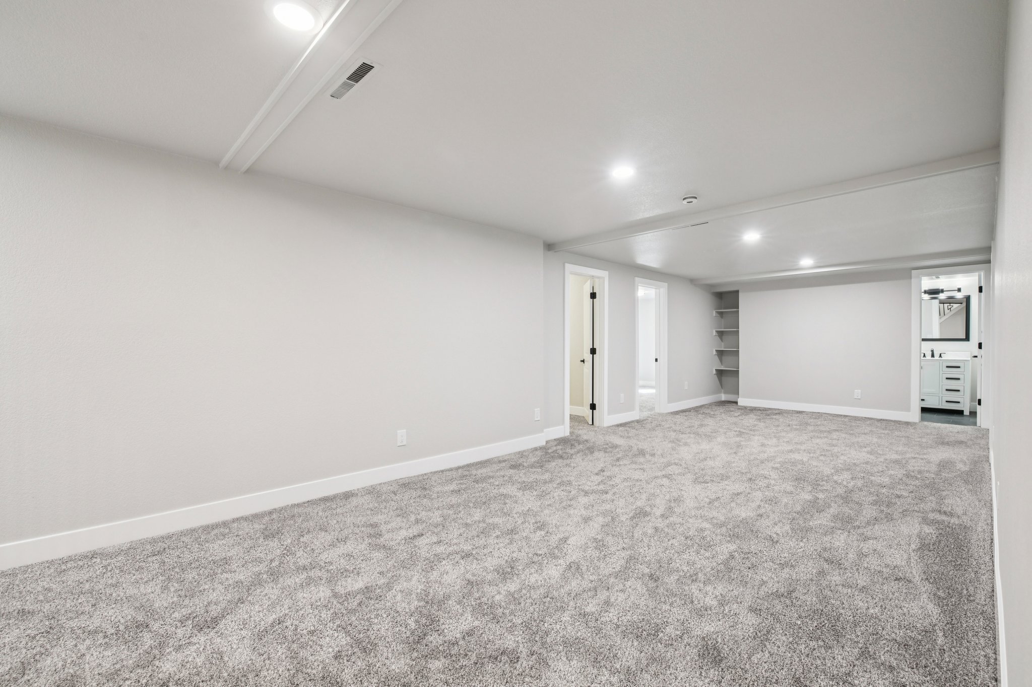 Goldenrod Cir-S1003-037.jpg