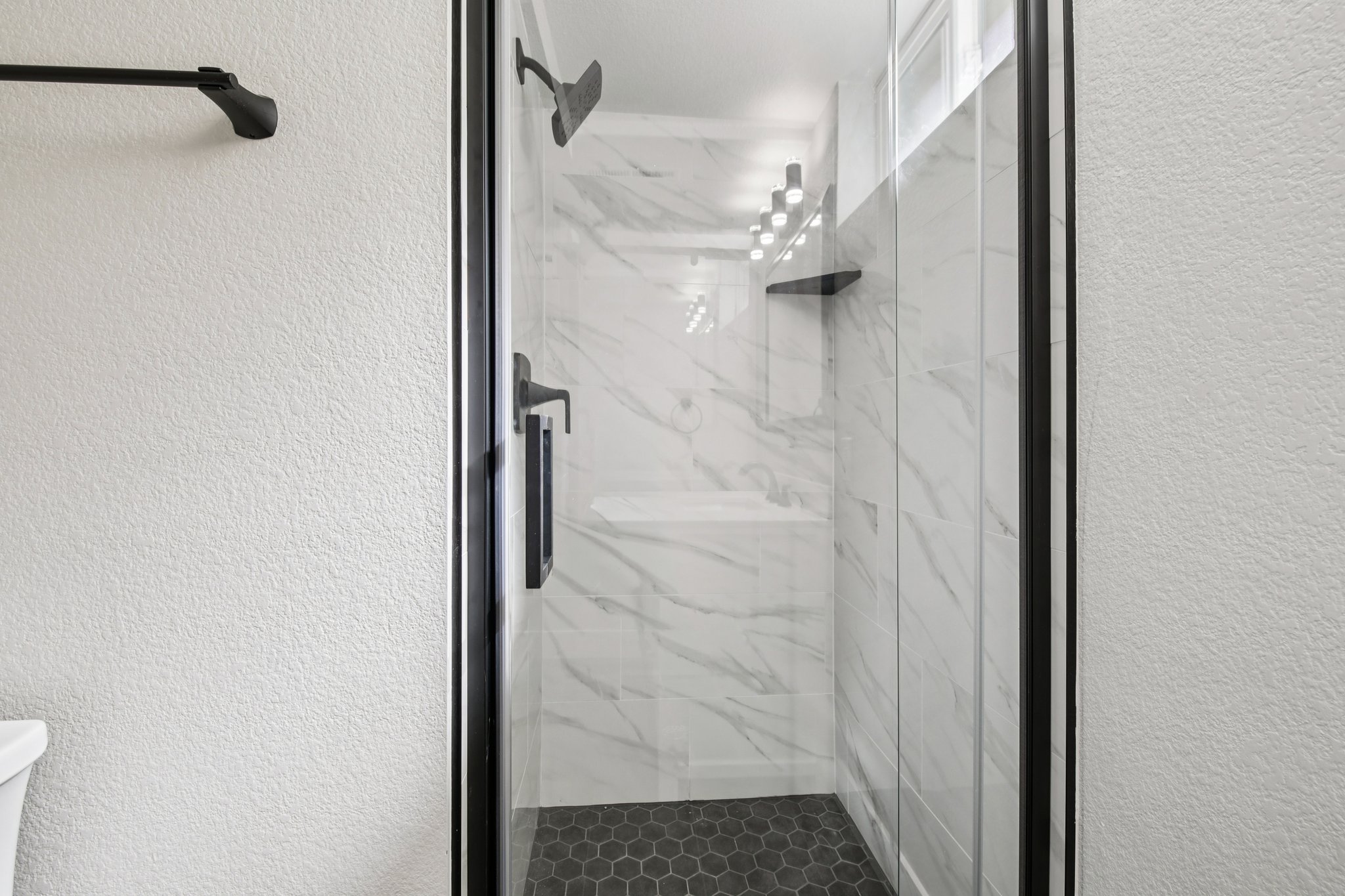 Goldenrod Cir-S1003-045.jpg