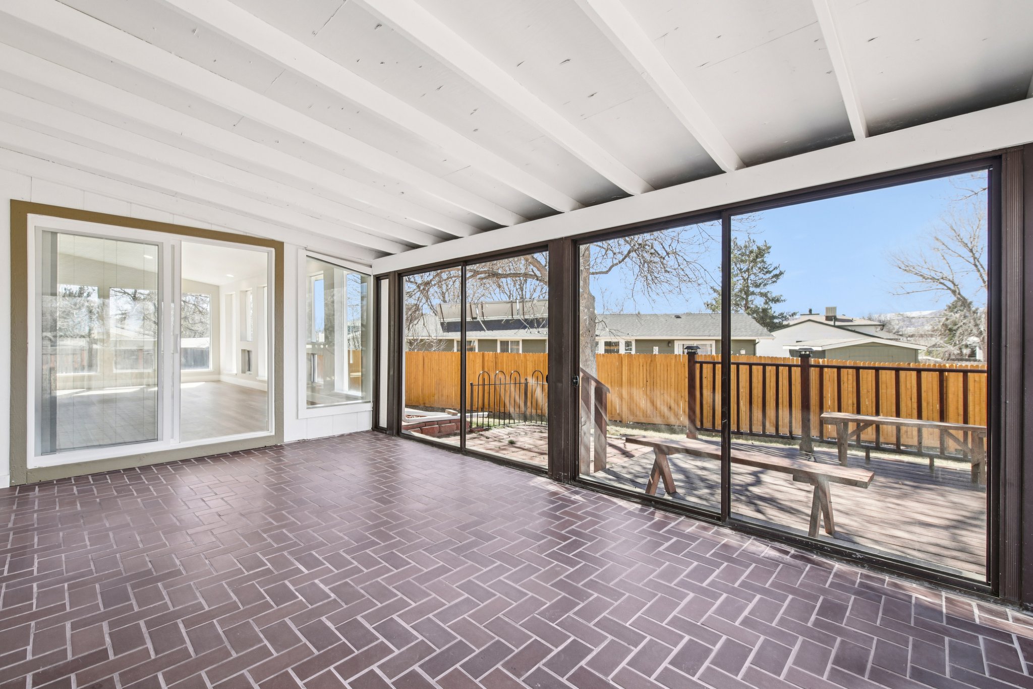 Goldenrod Cir-S1003-049.jpg