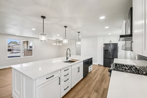 Goldenrod Cir-S1003-018.jpg