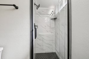 Goldenrod Cir-S1003-045.jpg