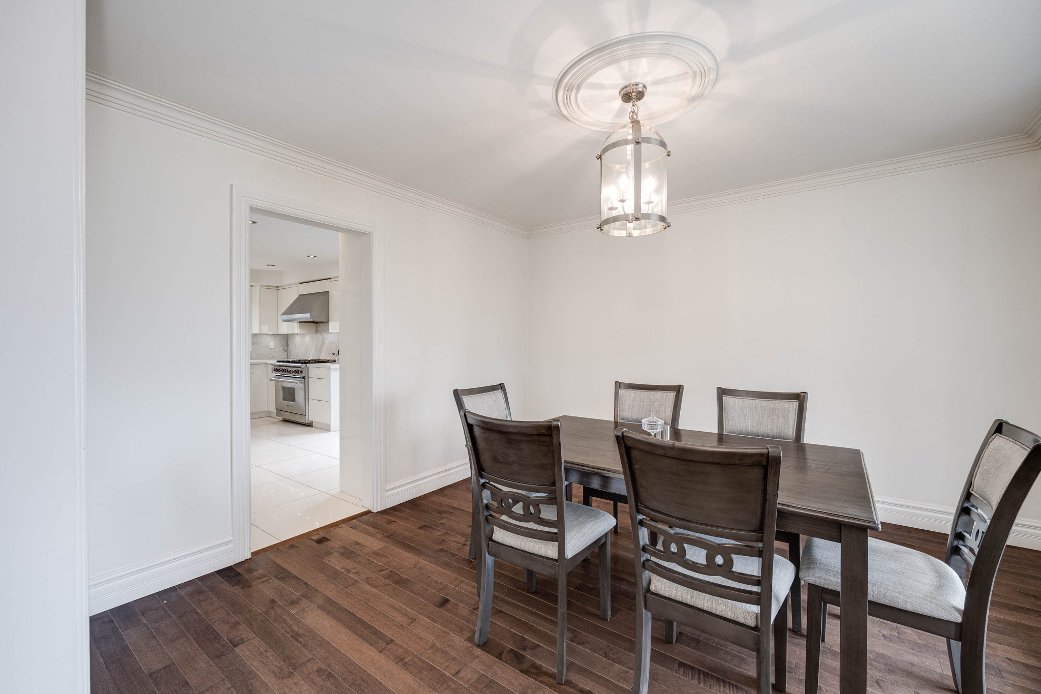 Mississauga property showcase — delivered property photograph 6