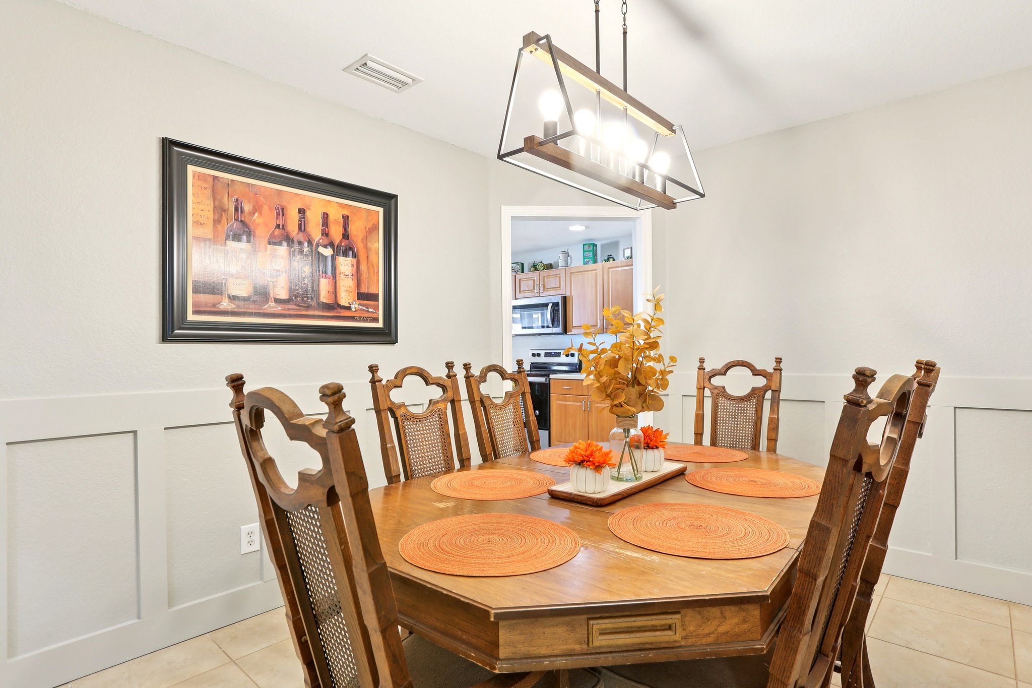 Crestlake Village Dr-S1510-016.jpg