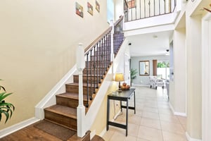 Crestlake Village Dr-S1510-007.jpg