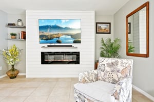 Crestlake Village Dr-S1510-011.jpg