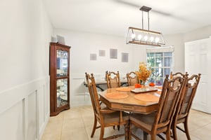 Crestlake Village Dr-S1510-017.jpg