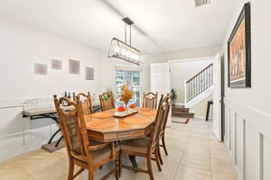Crestlake Village Dr-S1510-018.jpg