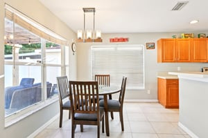 Crestlake Village Dr-S1510-020.jpg
