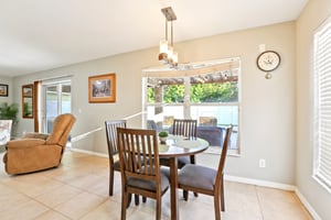 Crestlake Village Dr-S1510-021.jpg