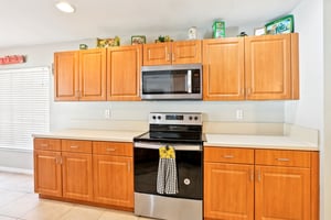 Crestlake Village Dr-S1510-025.jpg