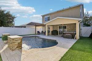 Crestlake Village Dr-S1510-057.jpg