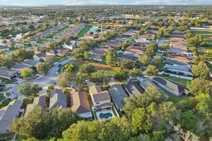 Crestlake Village Dr-S1510-067.jpg