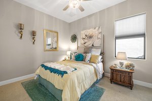 Guest Bedroom 1.jpg