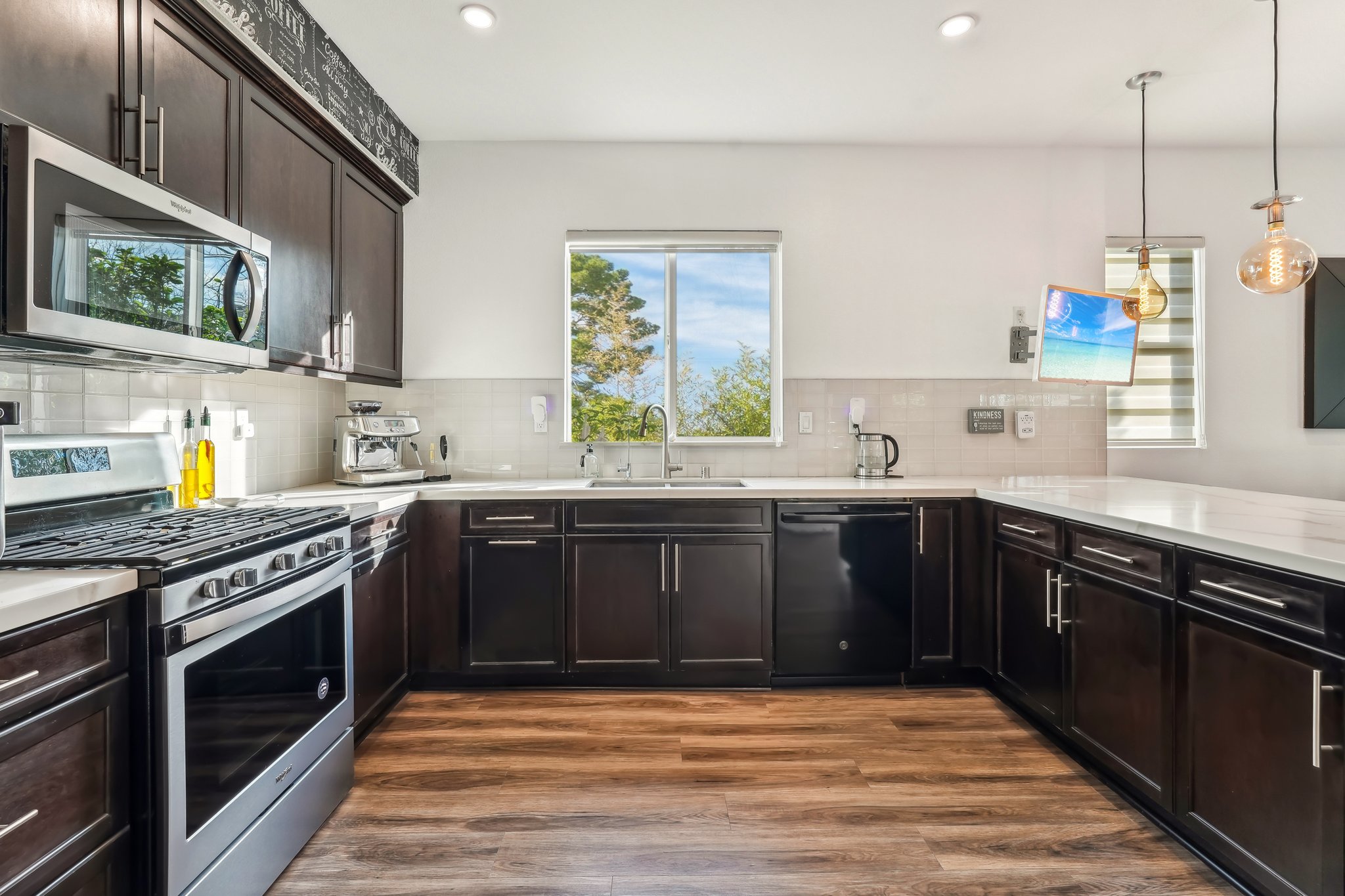 W Aleta Ln-009r.jpg