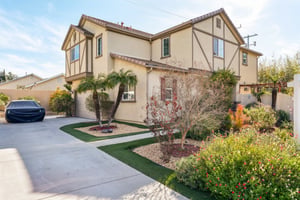 W Aleta Ln-001.jpg