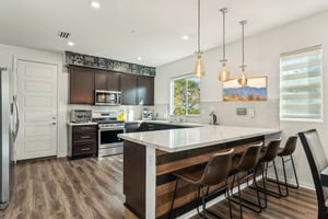 W Aleta Ln-011r.jpg