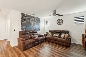 W Aleta Ln-016r.jpg