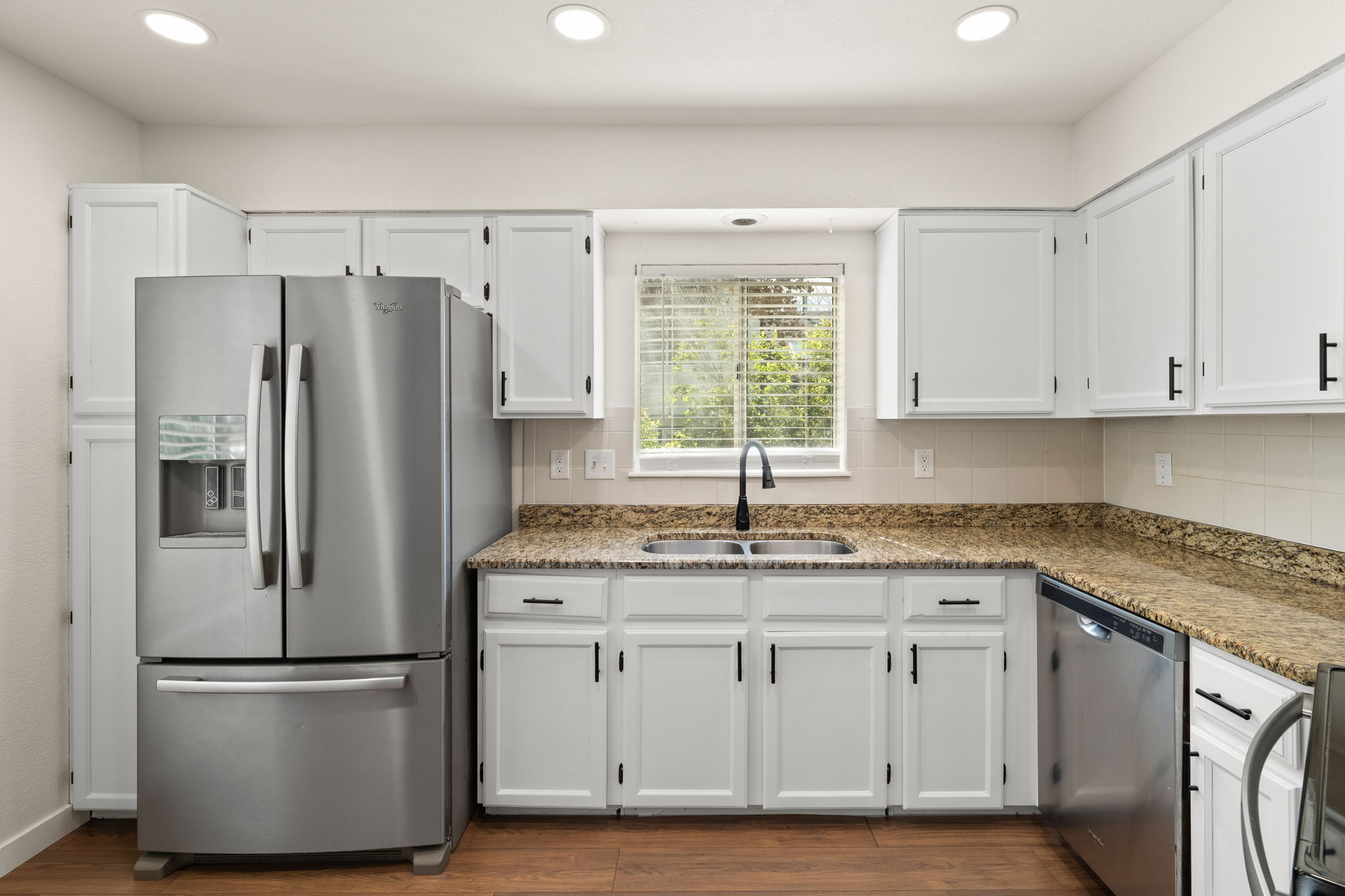 Kitchen 4