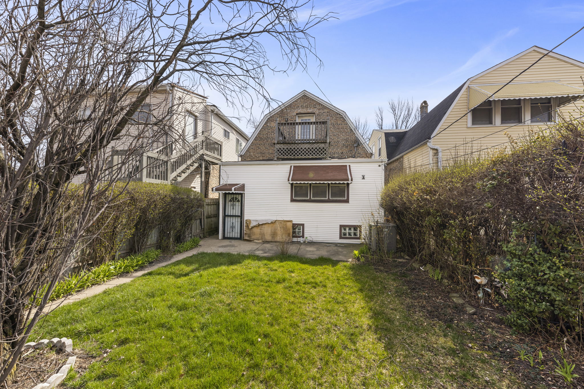 1152 N Kedvale Ave, Chicago, IL 60651 Lucrative Dynamics