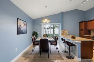 IMG_0596 virtually staged.jpeg