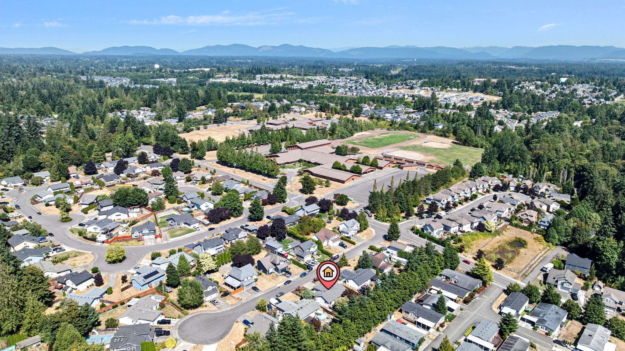 Schools, parks, and amenities are just blocks away—everything you need within easy reach.