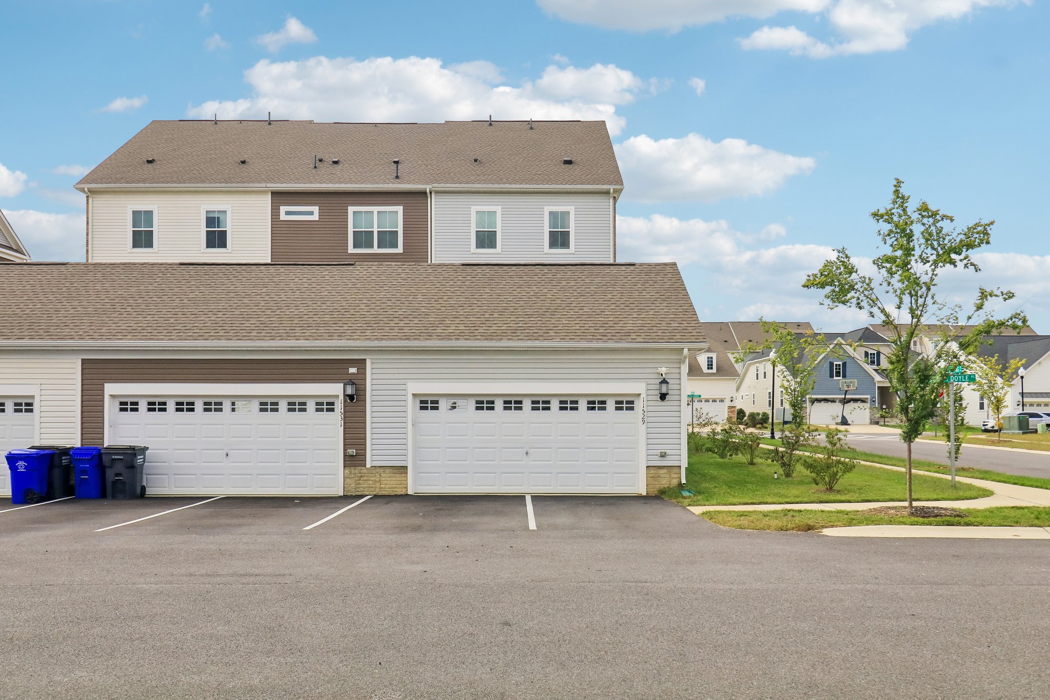 Charlotte Bronte Ln-S3009-051.jpg