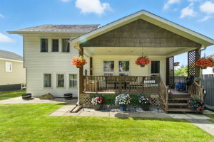  Photo 0