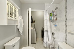  Photo 37