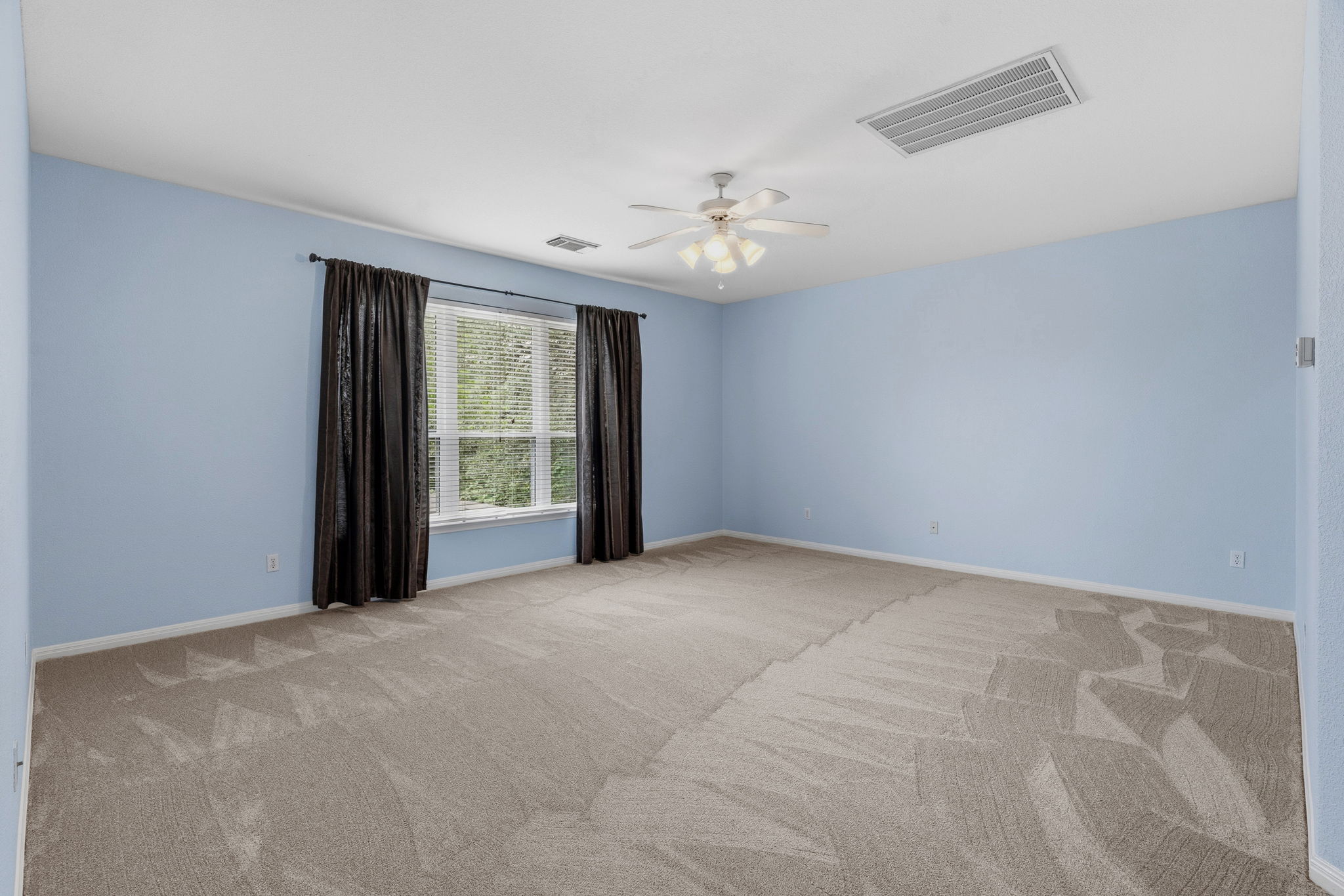 2nd Level Game/Living Room