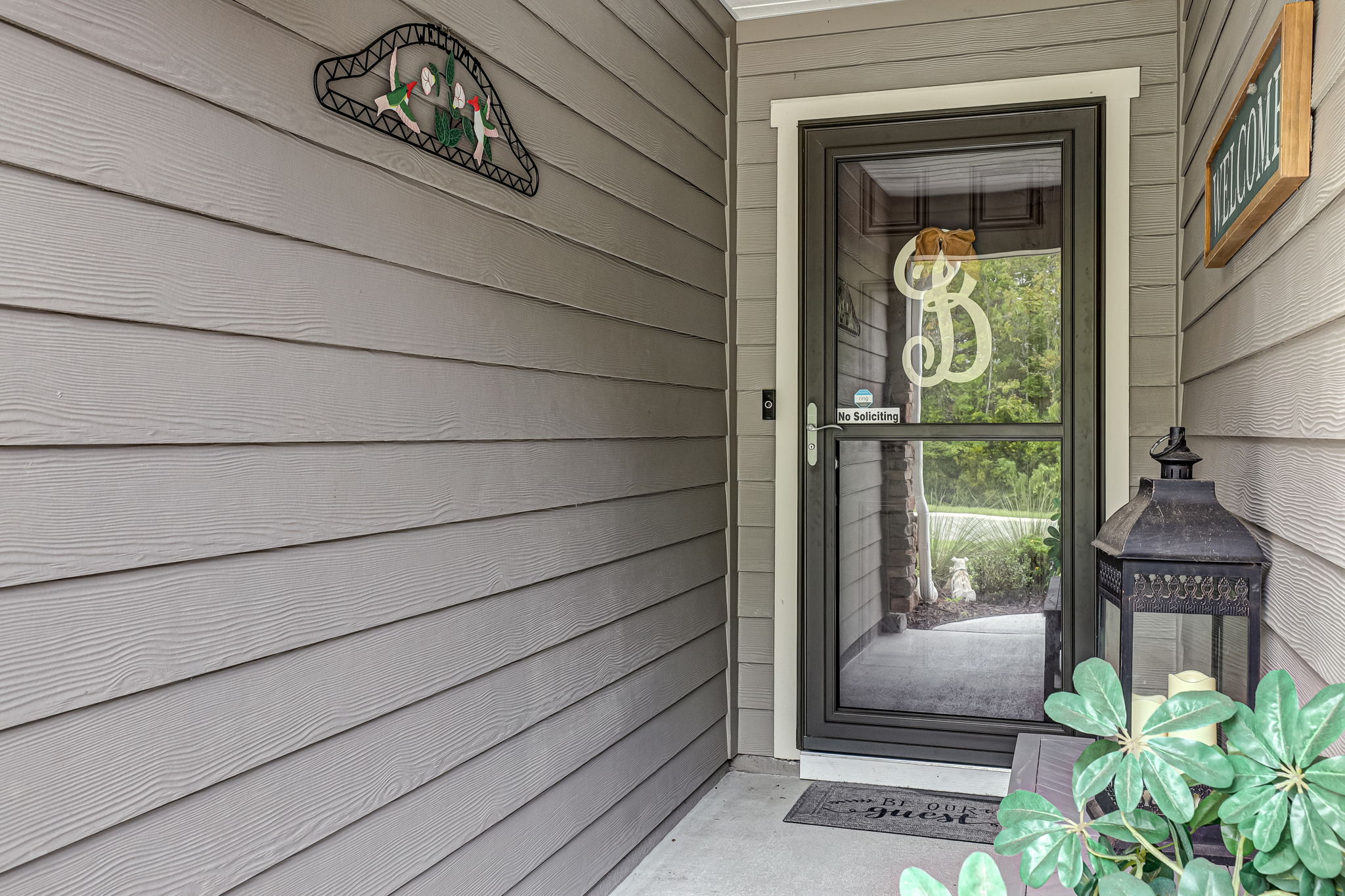 Front Entry Detail