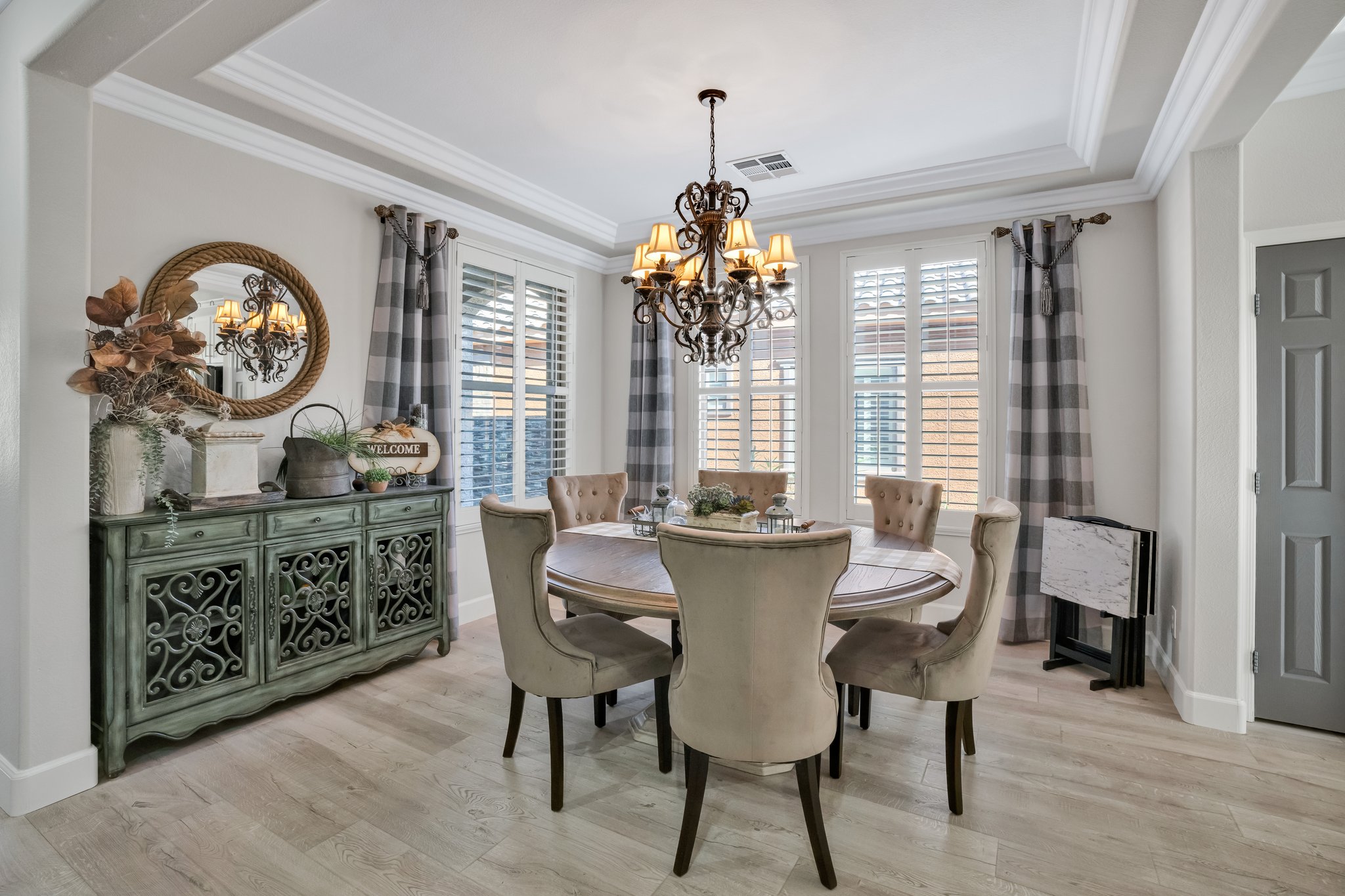 Dining Room with Chandelier Lighting