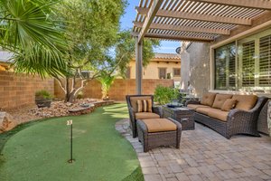 Enjoy your own putting green!