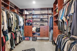 Custom closet, shelves, drawers