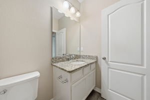  Photo 31