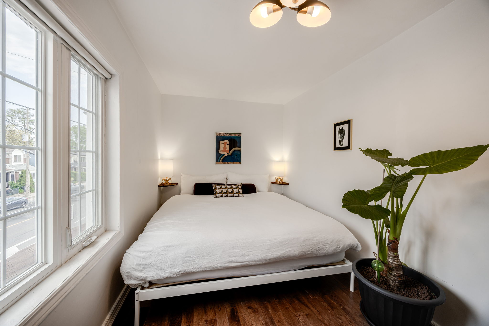 Toronto property showcase — delivered property photograph 20