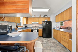  Photo 44
